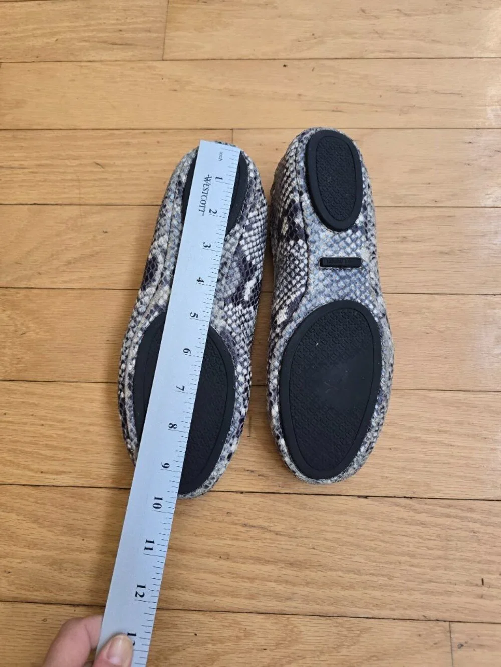 Tory Burch | Minnie 'Roccia' black white python travel ballet flats | WMS 7.5
